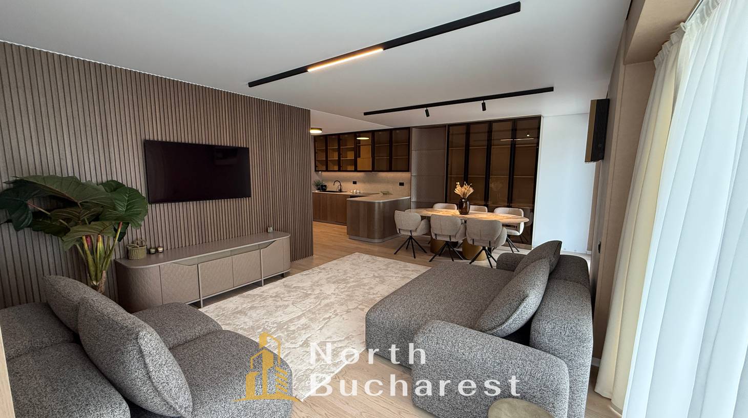 https://images.northbucharest.ro/CB-n44ByugVpwgUwe3drJctTmUJGGrN-sX_AOFsSCHY/watermark:0.75:so:0:30:0.39/resize:fill:1460:816:1/gravity:ce/bG9jYWw6Ly8vZXN0YXRlL2xyLzczMGQyNDUxLTkxMDMtNGVjNS04NWJjLTRjYjk3NDNmODI0Mi5qcGVn