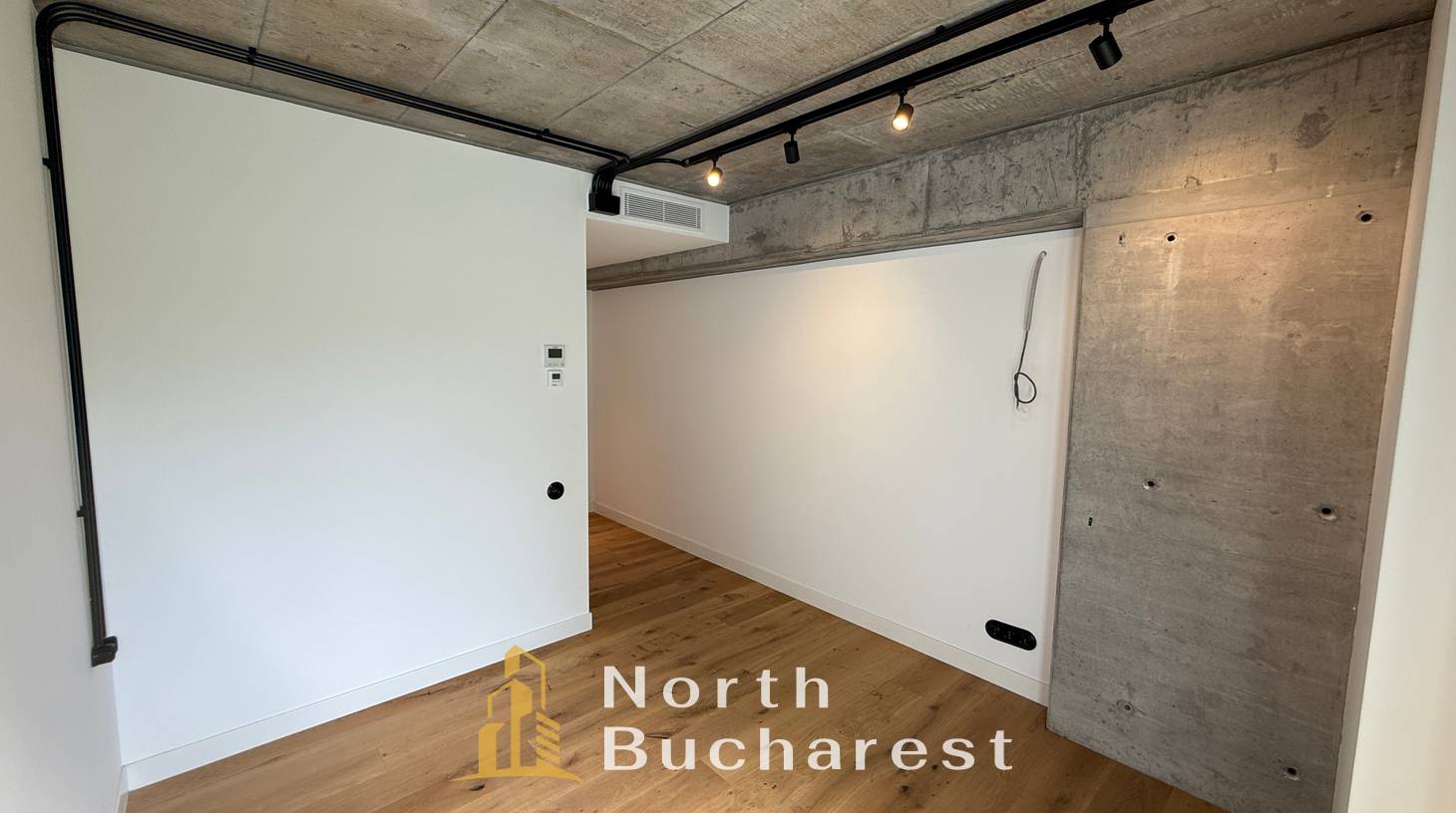 https://images.northbucharest.ro/CMo2RKYx7i8BvwF8-I-PtU15B3N3LqDA8vTB-svYCw4/watermark:0.75:so:0:30:0.39/resize:fill:1460:816:1/gravity:ce/bG9jYWw6Ly8vZXN0YXRlL2xyL2ExZDMzMjQ4LTEyYTUtNDc0NS05MzgzLTc2NjkzNDJmMjYyMC5qcGVn