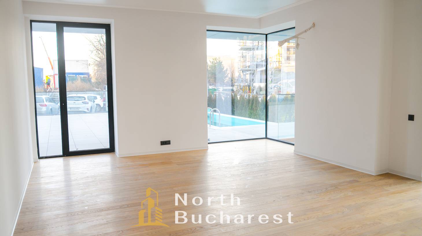 https://images.northbucharest.ro/CWTQMbXT03TYmf3t-vHxNYiPvDJa60vr78fAD2xfJZo/watermark:0.75:so:0:30:0.39/resize:fill:1460:816:1/gravity:ce/bG9jYWw6Ly8vZXN0YXRlL2xyLzEwZjRlZTEwLTFkZTUtNDZhMC04Y2ZiLWY1Yzk3YjdhNDRkMC5qcGVn