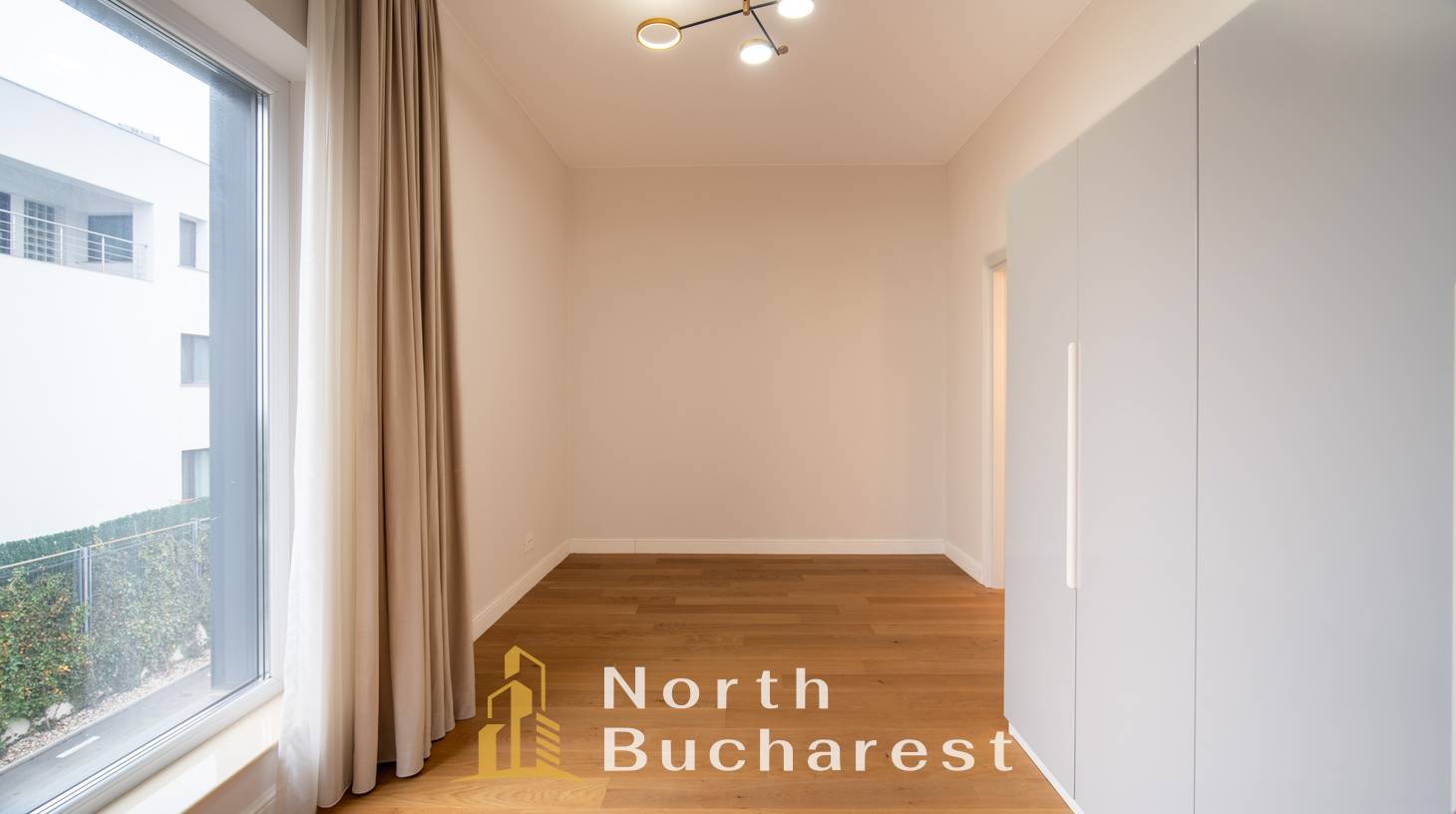 https://images.northbucharest.ro/DR2jw9fbOcJx7hXLj3ElRi0wkAOT59EasKygjVaM2G8/watermark:0.75:so:0:30:0.39/resize:fill:1460:816:1/gravity:ce/bG9jYWw6Ly8vZXN0YXRlL2xyLzNjNDc3YWVkLWQzMGUtNGQ1Mi04NDhjLTkxNDYxMjgyYWY4Ny5qcGVn