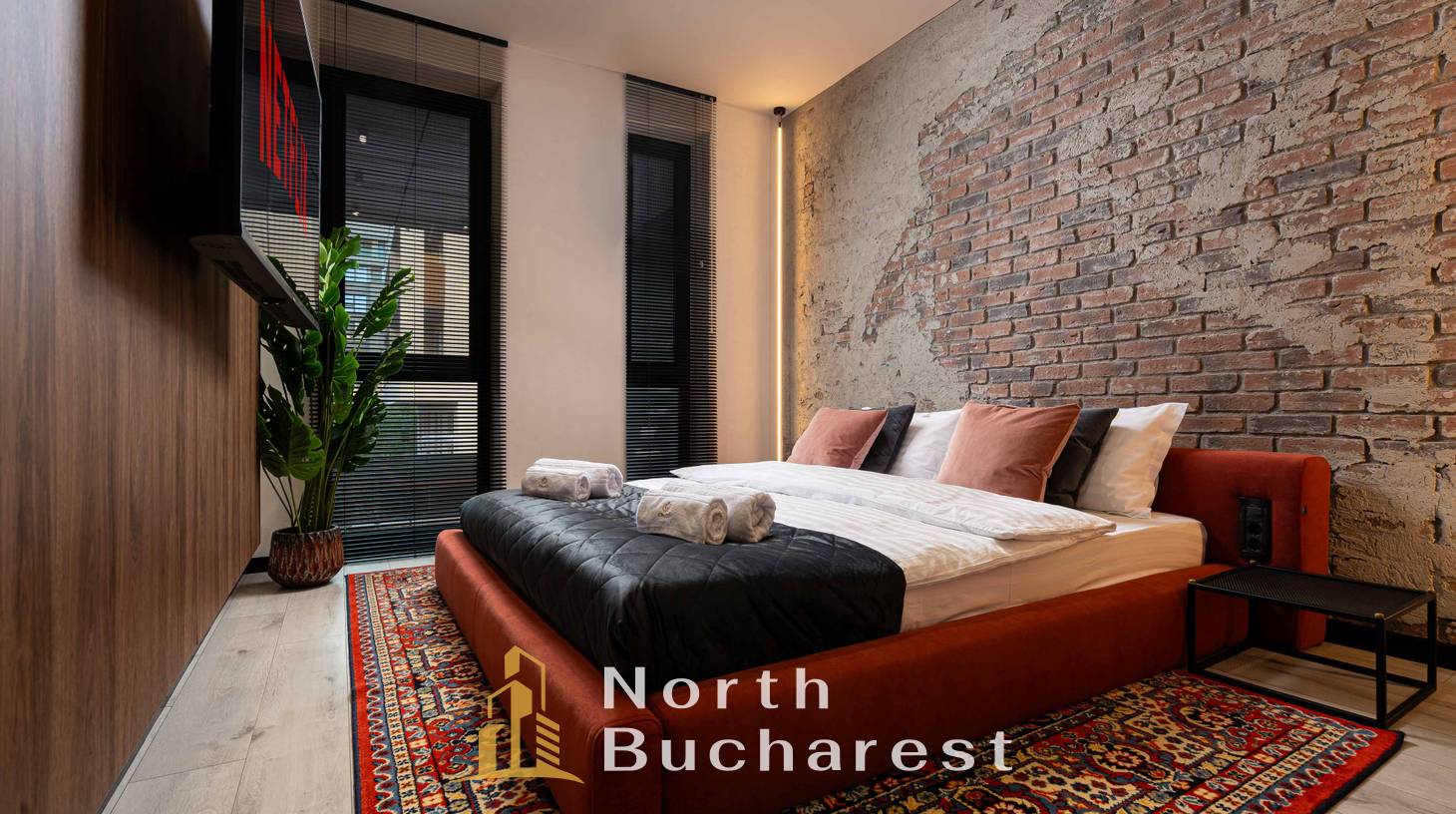 https://images.northbucharest.ro/EVytXPBEU1UV_gHLkHQWzMO_bCfukqsh8EeHlvWid8I/watermark:0.75:so:0:30:0.39/resize:fill:1460:816:1/gravity:ce/bG9jYWw6Ly8vZXN0YXRlL2xyLzJmMmM2NTNiLTM5NTctNDI2OS1iNjU4LTY1ZThlOWM2ZWVmOC5qcGVn