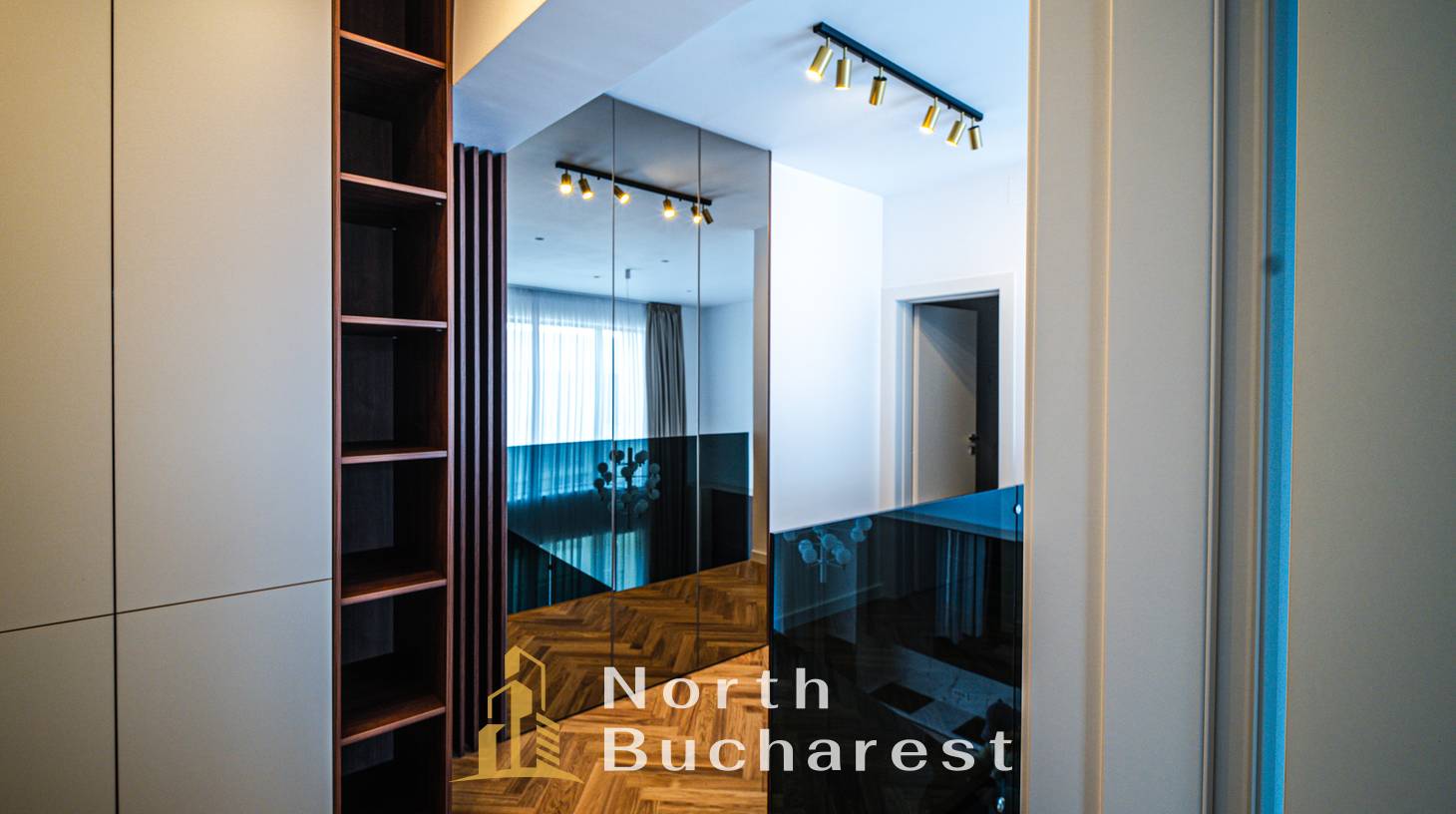 https://images.northbucharest.ro/Es5STaK1O5JKSOWFenuCSp3d7HV7RLuSCIPQewuJps8/watermark:0.75:so:0:30:0.39/resize:fill:1460:816:1/gravity:ce/bG9jYWw6Ly8vZXN0YXRlL2xyLzY2ZmJmZGFmLWFkZTctNDM1MS1iMmEyLTliOGZjOGE4ZGVhMi5qcGVn