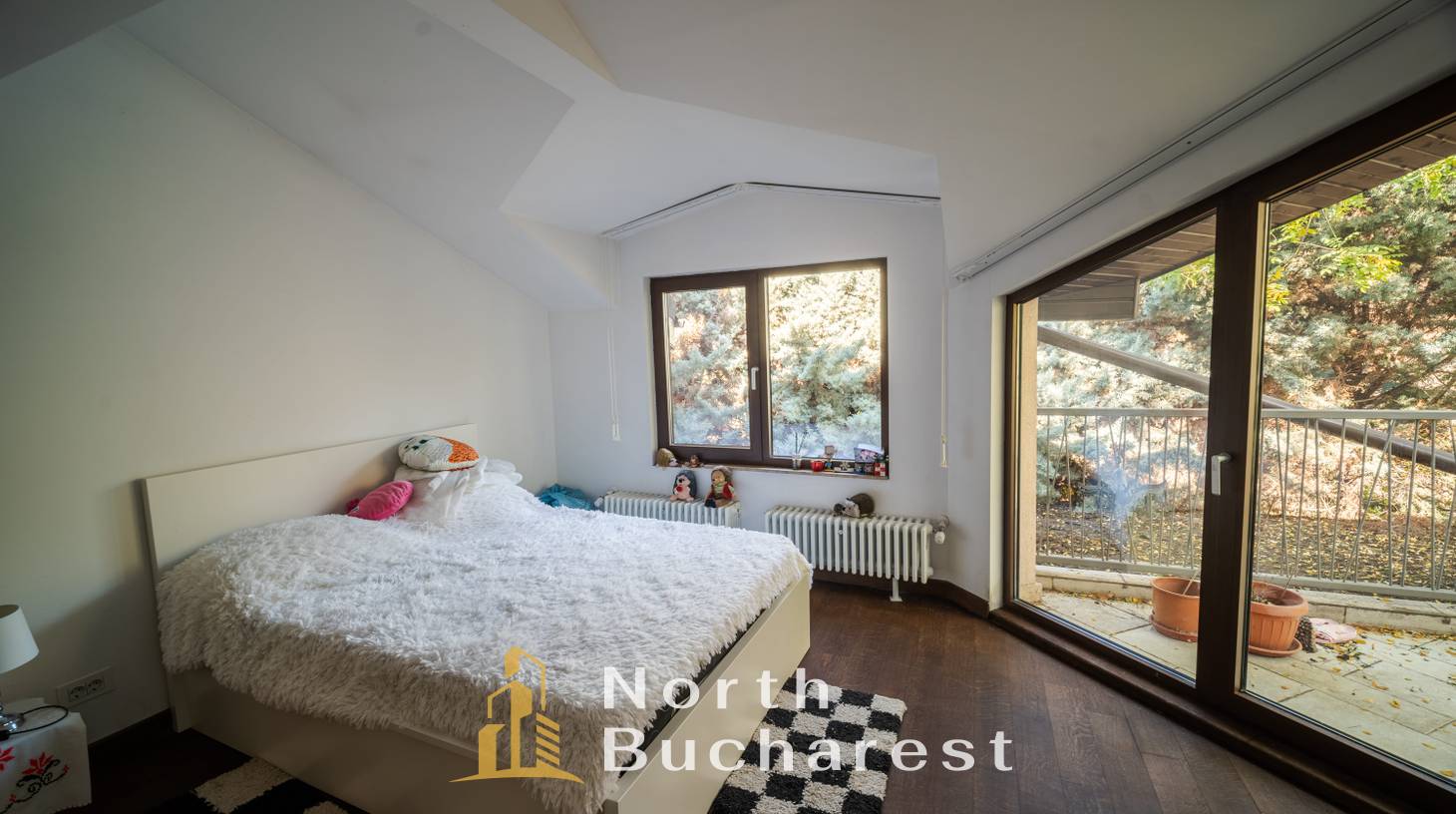 https://images.northbucharest.ro/EwpPuu_FYvSYvH1T71Yj0A5NQCcvuSX7lZyXY0fPVqY/watermark:0.75:so:0:30:0.39/resize:fill:1460:816:1/gravity:ce/bG9jYWw6Ly8vZXN0YXRlL2xyLzRmYjY3NThmLTI5MzgtNDE3YS1iNWZkLTZiN2U0ZjFhMTEzMC5qcGVn