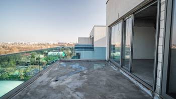 https://images.northbucharest.ro/FNrLiEk7TBvAXZM9aOqmFmPwvooKMePavVgYmc_46lw/resize:fill:350:198:1/gravity:ce/bG9jYWw6Ly8vZXN0YXRlL2xyL2QyYTVhMzkyLWZjMDYtNDc5YS1iNmZiLWY0MTQxYThlNjM3MC5qcGVn