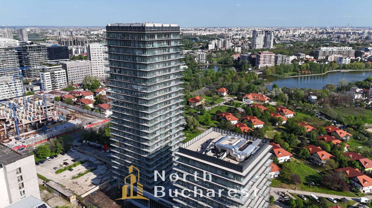 https://images.northbucharest.ro/FOQH99SAok1mc74pZfdHdBIud2KB1_9kQ_subUcwLiA/watermark:0.75:so:0:30:0.39/resize:fill:1460:816:1/gravity:ce/bG9jYWw6Ly8vZXN0YXRlL2xyLzVhNDM3ZmFhLWE4M2QtNGNmMy1iZTg4LWRhODBkYmZhNmI5Yy5qcGVn