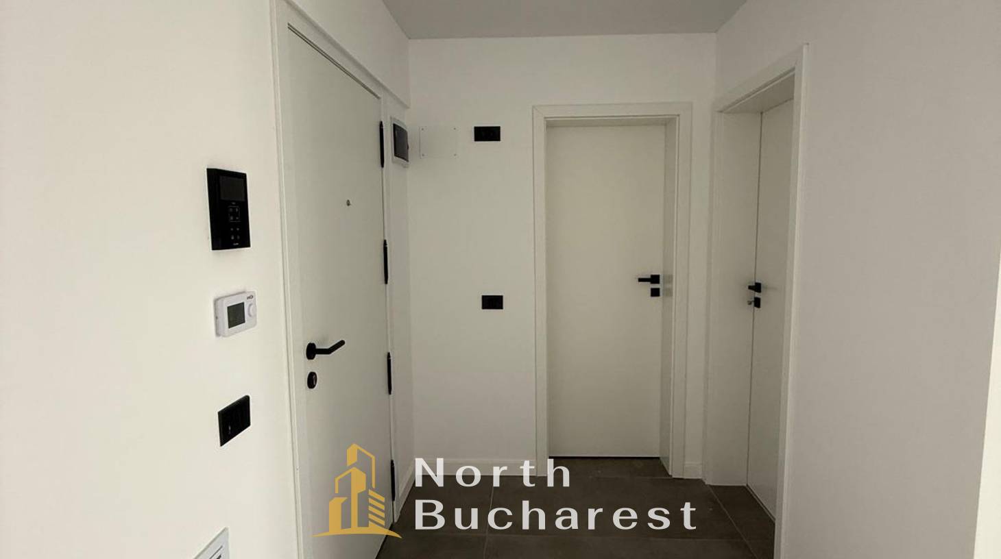 https://images.northbucharest.ro/FflDyNxBMIs8dUYd8mtWYWS_RyeisHukUziFquOkjJ0/watermark:0.75:so:0:30:0.39/resize:fill:1460:816:1/gravity:ce/bG9jYWw6Ly8vZXN0YXRlL2xyL2Y2ZTEzY2ZiLTVkYmMtNGI1OS04YjJlLTVhMDliM2QzMDRhNi5qcGVn