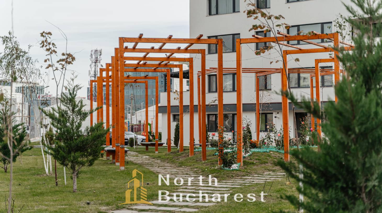 https://images.northbucharest.ro/FqMhUVJn5GSlGjVdGGPrqZ06EH7j0_CxwwRyAO--feQ/watermark:0.75:so:0:30:0.39/resize:fill:1460:816:1/gravity:ce/bG9jYWw6Ly8vZXN0YXRlL2xyLzc0NDdiODk0LWJjNjctNDRjNC05Y2RkLTgxYzI4MjhkN2E4YS5qcGVn