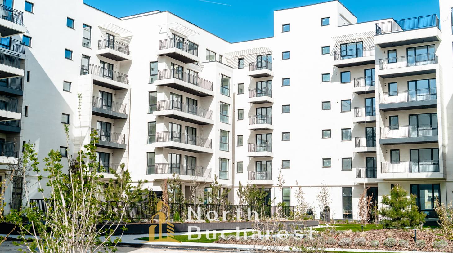 https://images.northbucharest.ro/FuXxGU0qi7QUGMW-wkTsdzQzJSdx8AW8y7jjewMcYZM/watermark:0.75:so:0:30:0.39/resize:fill:1460:816:1/gravity:ce/bG9jYWw6Ly8vZXN0YXRlL2xyLzE3NThjYjAwLTQ1MGMtNDFmZS04MGQzLTQ3NWQzY2Q5ZGFiZC5qcGVn