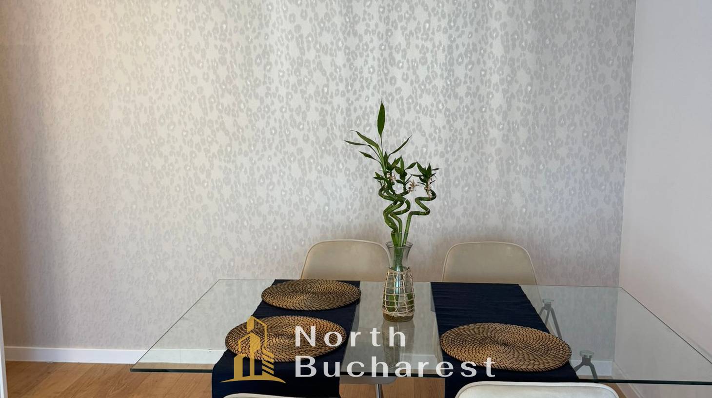 https://images.northbucharest.ro/G-3eii_-D_1pVRn535fgaRIQDS0JN8odsEkFoYUIJic/watermark:0.75:so:0:30:0.39/resize:fill:1460:816:1/gravity:ce/bG9jYWw6Ly8vZXN0YXRlL2xyLzI3OWZhMjZiLWViMzAtNDk3YS1iZDUwLTNjNGRiY2M1ZTQ3ZC5qcGVn