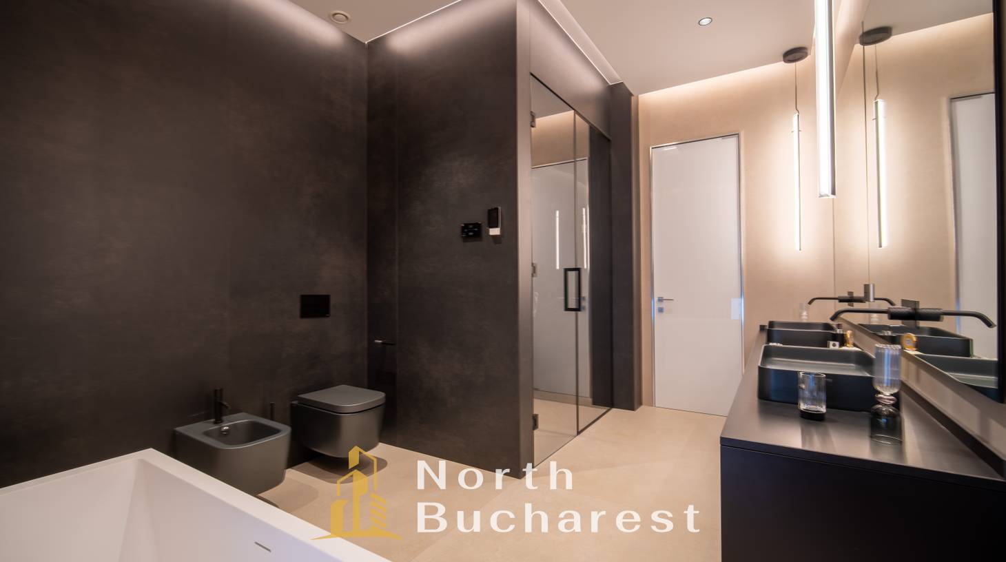 https://images.northbucharest.ro/G8bTu_fr5odrAT-SG97Q61oFMJzG2zaAS5PQMhDeyuU/watermark:0.75:so:0:30:0.39/resize:fill:1460:816:1/gravity:ce/bG9jYWw6Ly8vZXN0YXRlL2xyLzdhMjhhNmUyLWY4YjMtNGQyNC1iMzM3LTMwMDc3MWJlYTAzOC5qcGVn