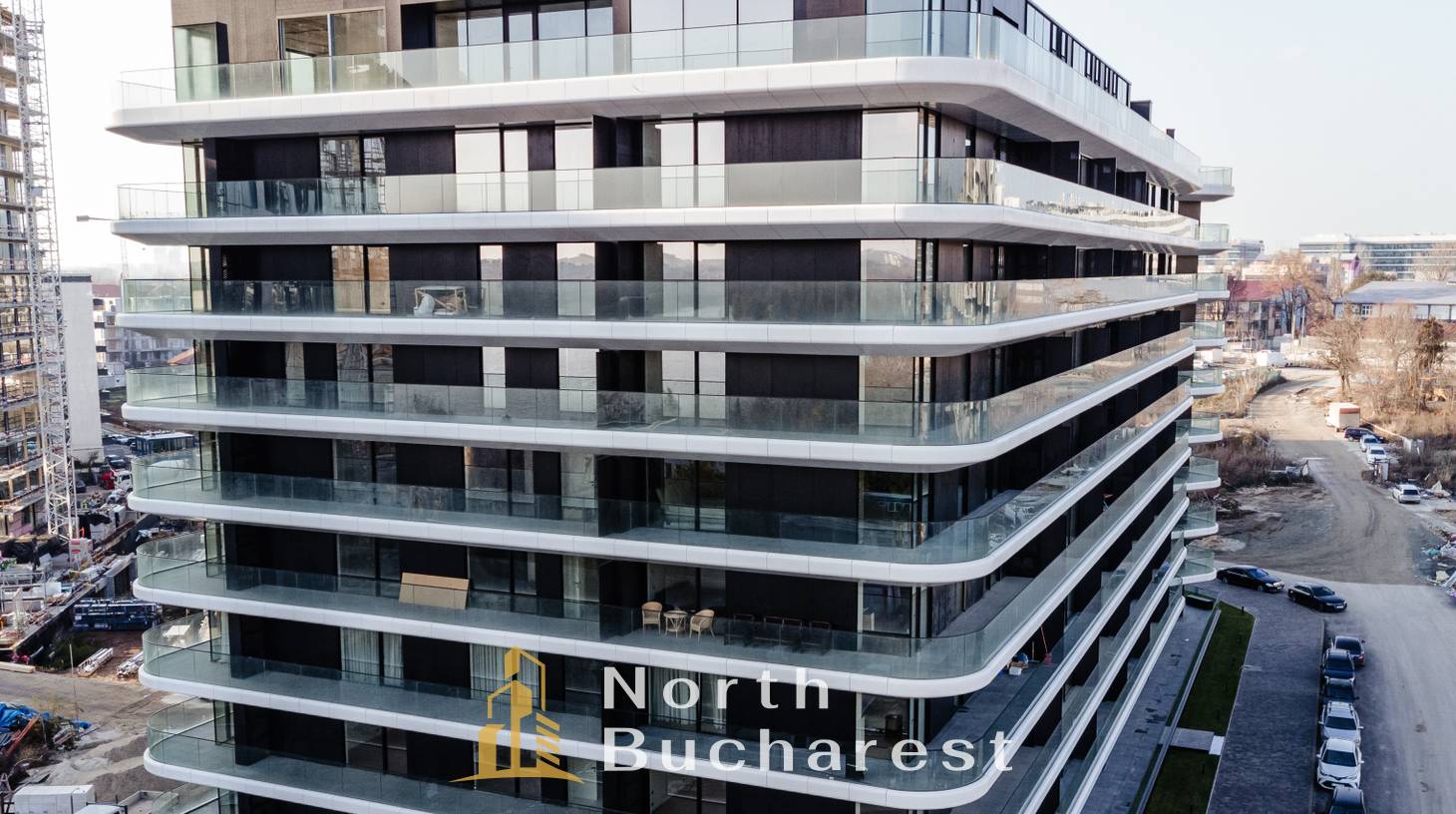 https://images.northbucharest.ro/GVkhfthhPMkwSE4gg6imeEkRwCnGpT8_yNbGgGQttpA/watermark:0.75:so:0:30:0.39/resize:fill:1460:816:1/gravity:ce/bG9jYWw6Ly8vZXN0YXRlL2xyLzAzZjMzYjBkLWI3Y2UtNDQ5NS1hMmQ2LTQyYjVmZWE5ZjhkYy5qcGVn