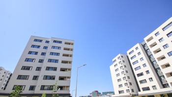 https://images.northbucharest.ro/GuSNg8knQONfvnUFl5QoiZT6rj008aNrQrmbJOJQAj8/resize:fill:350:198:1/gravity:ce/bG9jYWw6Ly8vZXN0YXRlL2xyL2M3ZWUxNzU5LWJiMGUtNDA1YS1hZjI3LTQ5YjM3M2YwNjY4Yi5qcGVn