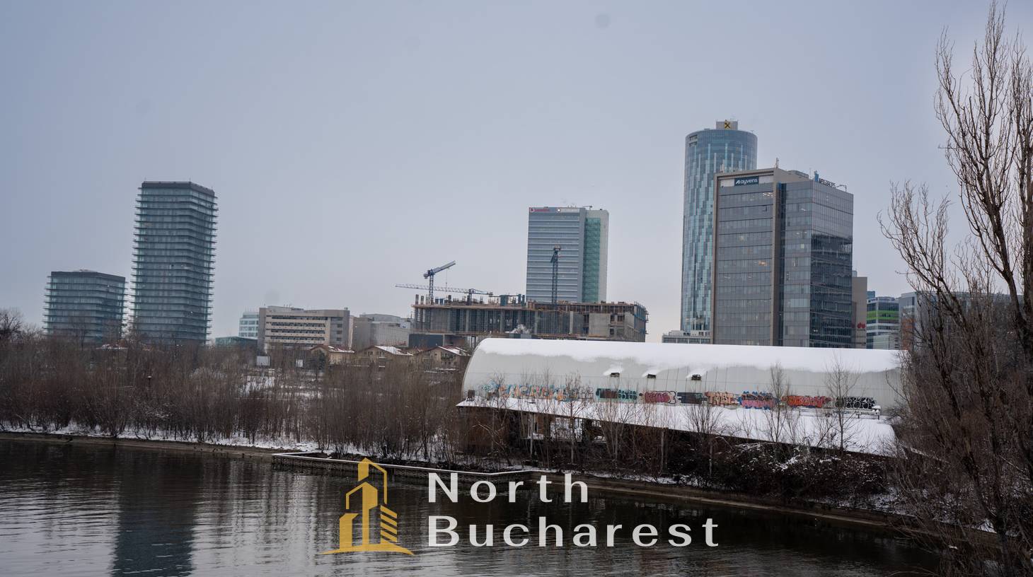 https://images.northbucharest.ro/GyPoubYLk7rKjuKLSishg9byPmRNIKm9R434e7f7slc/watermark:0.75:so:0:30:0.39/resize:fill:1460:816:1/gravity:ce/bG9jYWw6Ly8vZXN0YXRlL2xyLzU1ZGE3NDBiLWNlZTMtNGQwNy1iMjRhLWZjMGJhZjE3MTczNS5qcGVn