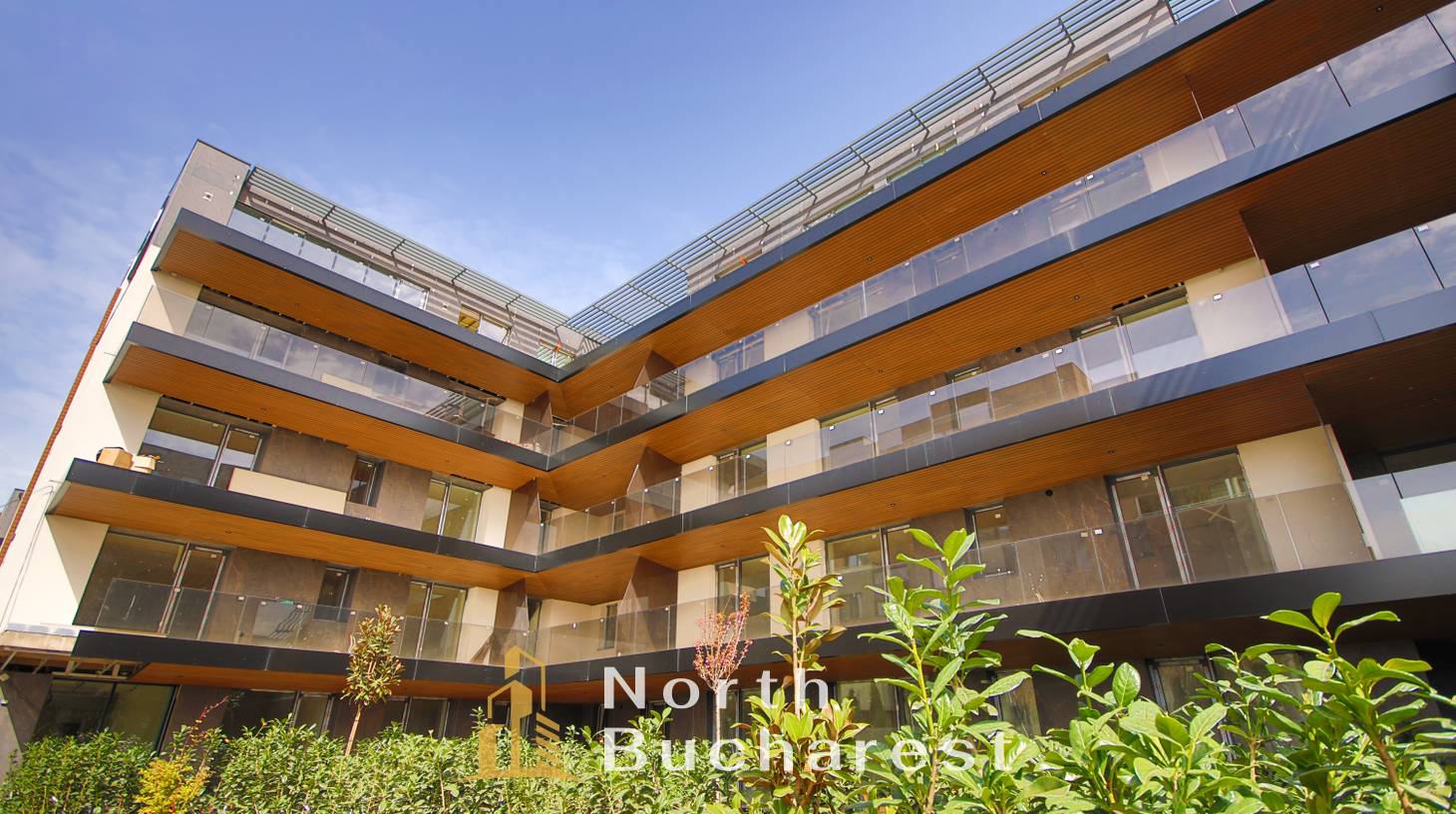 https://images.northbucharest.ro/HRjVl17899Rl4zIgkHL_2uh2Jmd66noc6oAj8vffjIE/watermark:0.75:so:0:30:0.39/resize:fill:1460:816:1/gravity:ce/bG9jYWw6Ly8vZXN0YXRlL2xyLzk3ZjllYTJiLWM2NDMtNDlkOC1iZGRlLTU3NjVlNWZiMDI3My5qcGVn