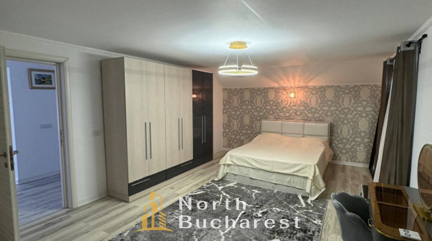 https://images.northbucharest.ro/HwxVCbrtMV3mVFfDB9YgChR1pFINNnmfEjxMqO5BOjI/watermark:0.75:so:0:30:0.39/resize:fill:1460:816:1/gravity:ce/bG9jYWw6Ly8vZXN0YXRlL2xyLzducDJpeHJya2I3NHNvYS02NjVfMTMuanBn