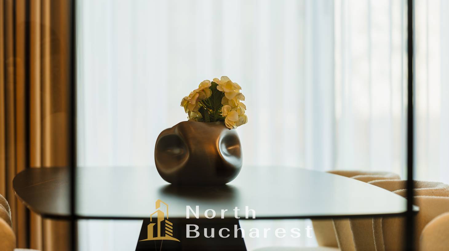 https://images.northbucharest.ro/Hz7W6GU2cycf23b_LI-dGY_kCkZet1zKyttX1pMP7ds/watermark:0.75:so:0:30:0.39/resize:fill:1460:816:1/gravity:ce/bG9jYWw6Ly8vZXN0YXRlL2xyLzExZGYzNjY1LWRjMDUtNDUwNC04OTI0LWUxMDcyM2M4MTYzYi5qcGVn