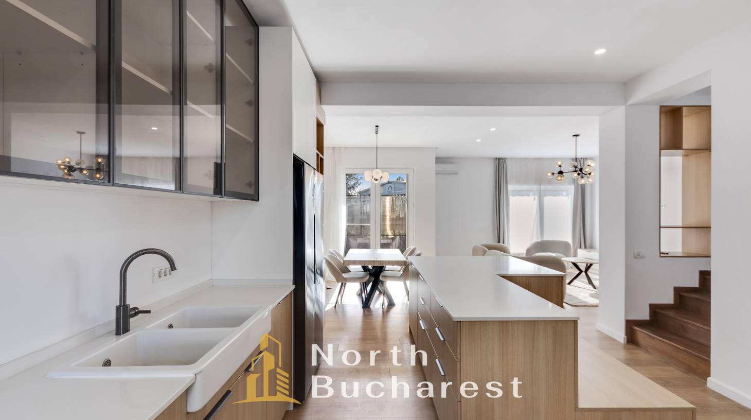 https://images.northbucharest.ro/Ijfg2PlJg-30LY8VGYcCt426-4IN4NjQU04lqs8P30w/watermark:0.75:so:0:30:0.39/resize:fill:1460:816:1/gravity:ce/bG9jYWw6Ly8vZXN0YXRlL2xyLzBlZGFmMDMzLWE1OWQtNDJiOC1hMmU2LWQ1N2ZkYjRjNjMzYi5qcGVn