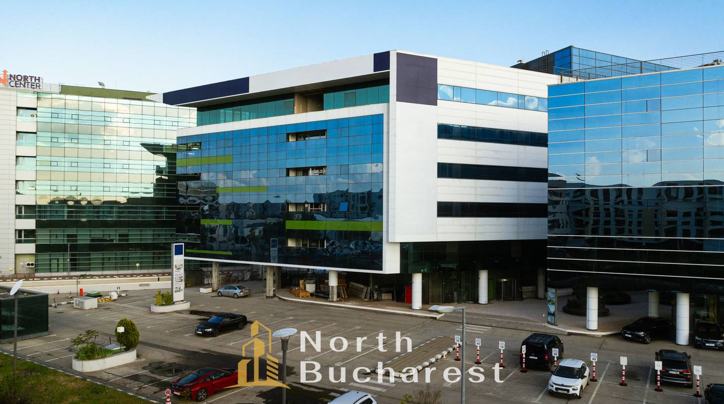 https://images.northbucharest.ro/IuNICEoIXSkFpq8DI-5_zm9KMF7CSgkeiP2NJyz5hLE/watermark:0.75:so:0:30:0.39/resize:fill:1460:816:1/gravity:ce/bG9jYWw6Ly8vZXN0YXRlL2xyLzYxMTU0NjNkLTAzYTMtNGQ3Ni05OTJlLThjNGZjY2NiNzc2ZS5qcGVn