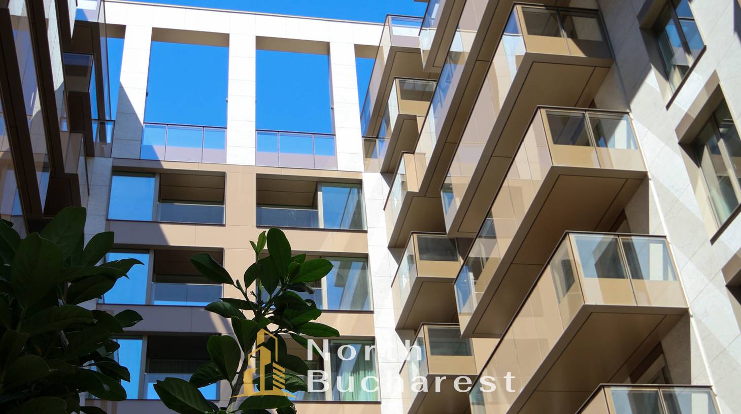 https://images.northbucharest.ro/J7qcYYDlVEWYpj0WGhQEtyhOzmjg5HZc5O8baTGe6IY/watermark:0.75:so:0:30:0.39/resize:fill:1460:816:1/gravity:ce/bG9jYWw6Ly8vZXN0YXRlL2xyL2FkMTQ4ZDRmLTgwZmMtNDZkMS1hOWM5LTVlYWExZjE2YzMzZS5qcGVn