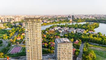 https://images.northbucharest.ro/JP904h3IVHhR-jnUPWakaQ5nb4aE_ndoNZMtN1qH9n0/resize:fill:350:198:1/gravity:ce/bG9jYWw6Ly8vZXN0YXRlL2xyLzZmNGI1ZTNlLWZhOTItNDgzZC1iZWYzLTJhYWUxODdkMmExOC5qcGVn