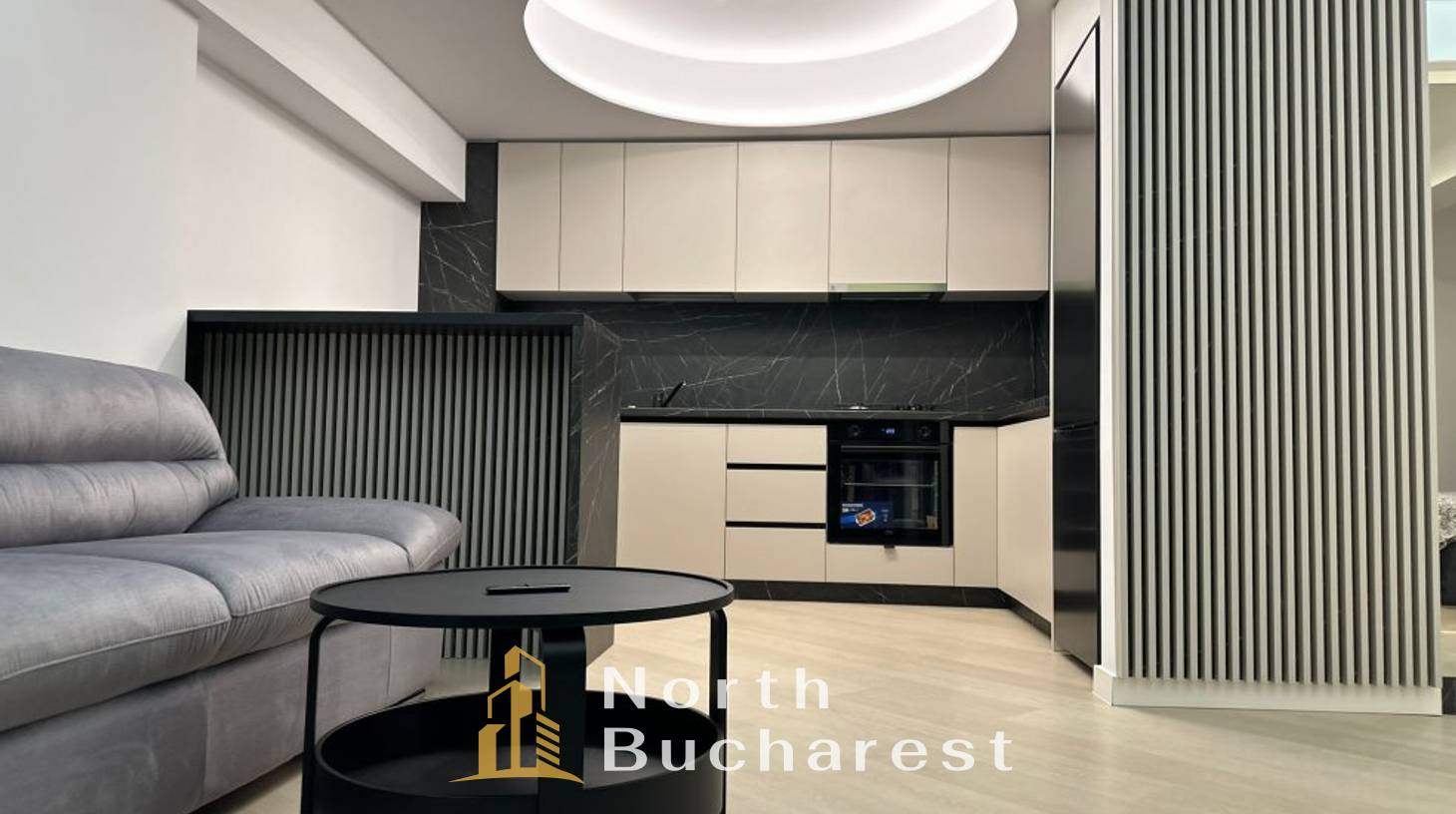 https://images.northbucharest.ro/JVyqe_c8hOteV0Ko1VtsqHNM2su5cR9Rj1Xl0fe7W8Y/watermark:0.75:so:0:30:0.39/resize:fill:1460:816:1/gravity:ce/bG9jYWw6Ly8vZXN0YXRlL2xyLzdoZGljdmt5enEzbjcxaS02MTguanBn