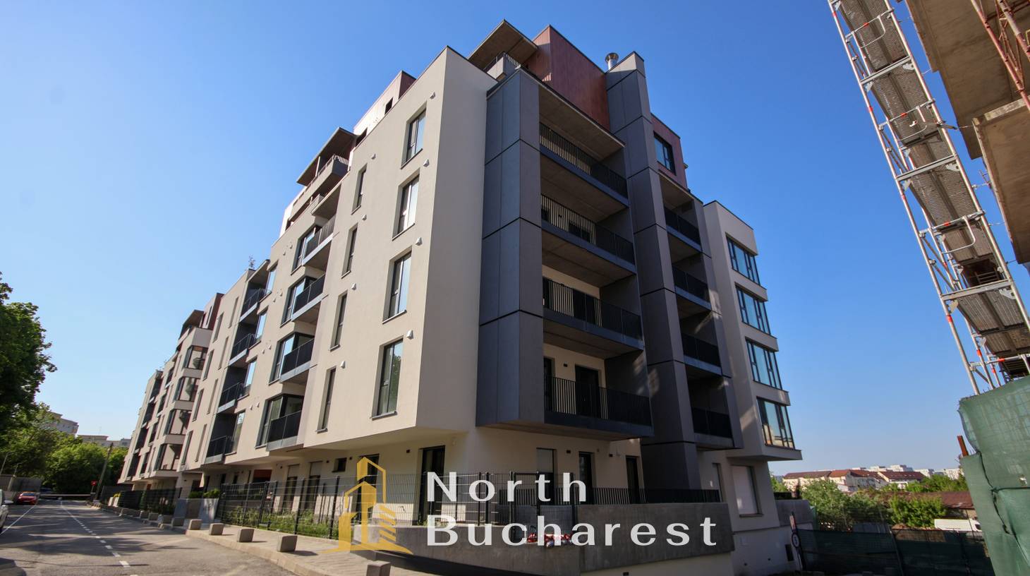 https://images.northbucharest.ro/J_unMMivg0KSKPFBl17GGD_gniQyEFCTHO57k9Nrckw/watermark:0.75:so:0:30:0.39/resize:fill:1460:816:1/gravity:ce/bG9jYWw6Ly8vZXN0YXRlL2xyLzkxOTY3MzViLTJhNDAtNDgwZC04MGViLWFiYzJkZjNmMTM4Ni5qcGVn