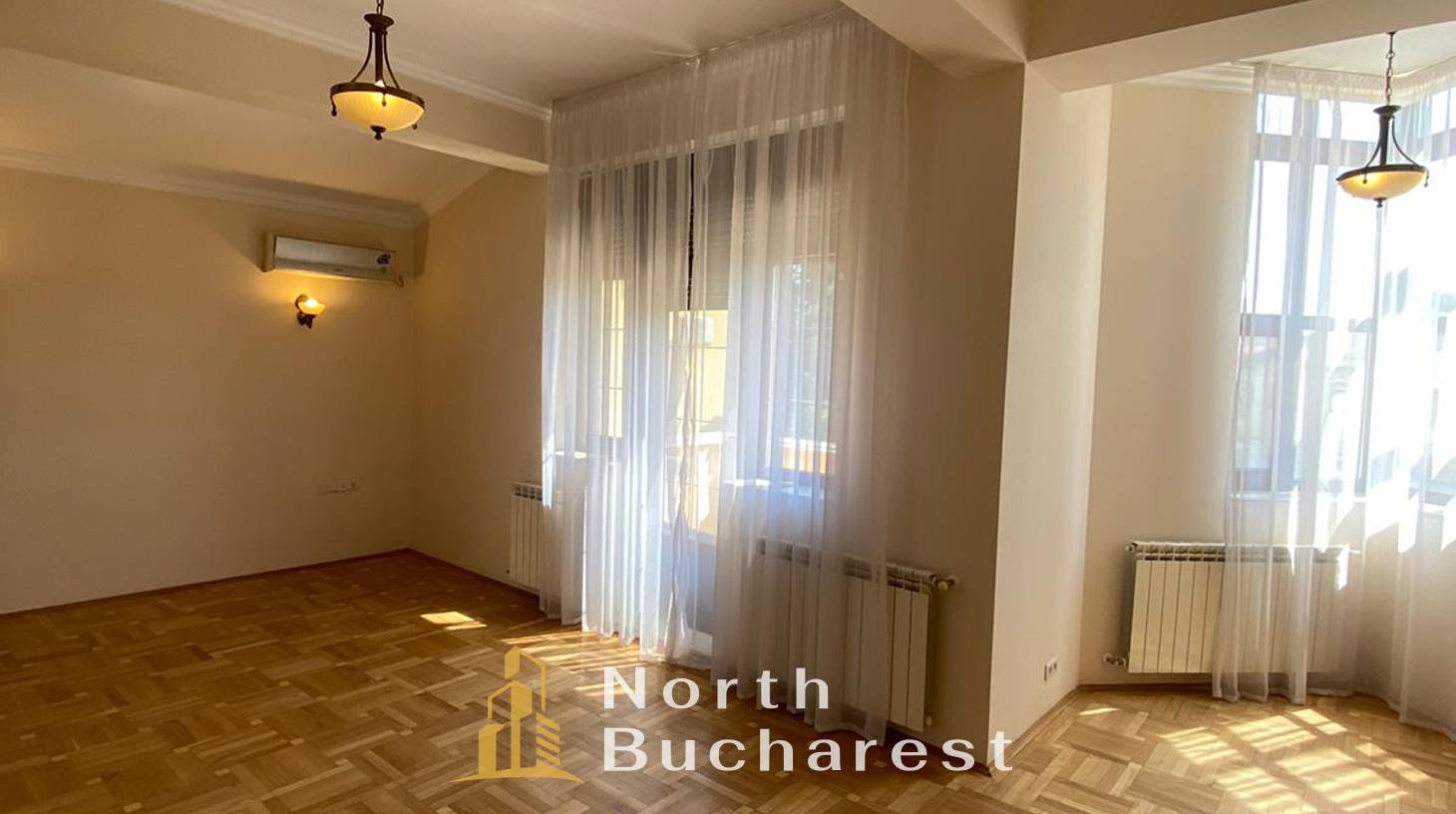 https://images.northbucharest.ro/JnXmlQQRDS-a6ieWaWEGX5ZetwBsU6Dkm_pRvaeJbfo/watermark:0.75:so:0:30:0.39/resize:fill:1460:816:1/gravity:ce/bG9jYWw6Ly8vZXN0YXRlL2xyLzIzOTViOGU3LTI0N2ItNGM1OC05YjQ4LThiYTNjMTM2OGY2Yi5qcGVn