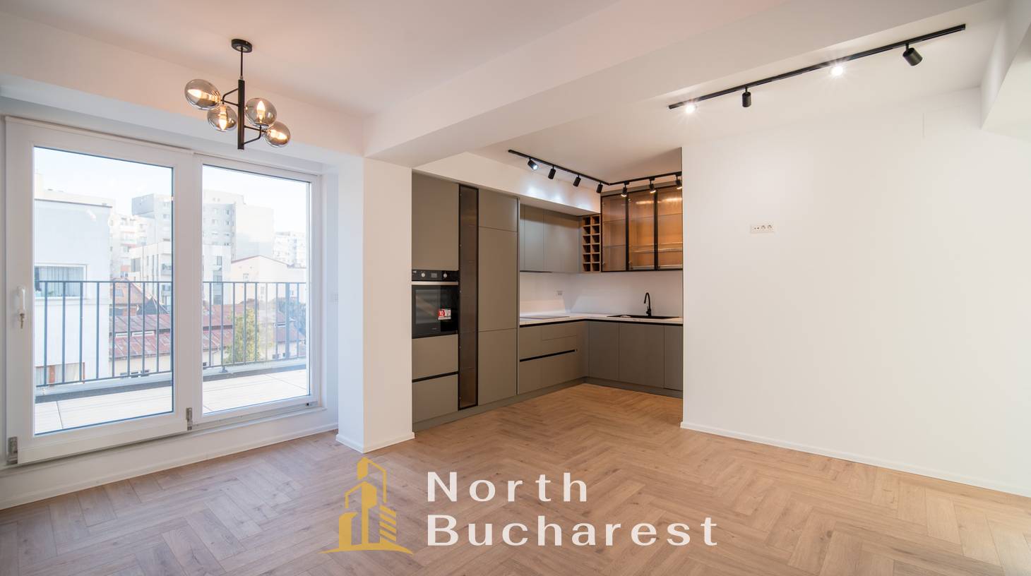 https://images.northbucharest.ro/JxbcJSy4khICpJiBV0EVGhZUPhSJsOJtl8zin5YENHg/watermark:0.75:so:0:30:0.39/resize:fill:1460:816:1/gravity:ce/bG9jYWw6Ly8vZXN0YXRlL2xyLzljNGY3MTdiLTFmZTktNDUwNC1iNDQzLWIwMjA4OGQ2MTFjNS5qcGVn