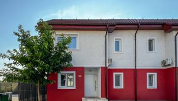 https://images.northbucharest.ro/KOzecI5VoKXjY50MVTqO1glLQVSoaRhuRytySt8f59c/resize:fill:350:198:1/gravity:ce/bG9jYWw6Ly8vZXN0YXRlL2xyLzA0Mzc4OGI2LTZkYjgtNDhmZC04OWU1LTBjYjgxZWUxNzM2ZC5qcGVn