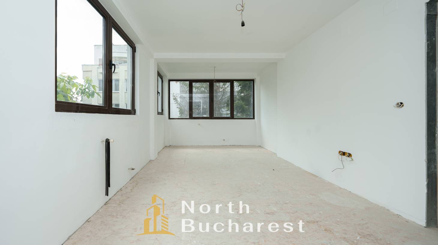 https://images.northbucharest.ro/KjRZDLYbc_LgMSiDvnJ6-3YlXkQKdkWuTVp6ha2fXB4/watermark:0.75:so:0:30:0.39/resize:fill:1460:816:1/gravity:ce/bG9jYWw6Ly8vZXN0YXRlL2xyLzUyNzc5NDM0LTg0MGYtNDNkYi04N2U5LTMxNGQ3MmU2MjVjNC5qcGVn