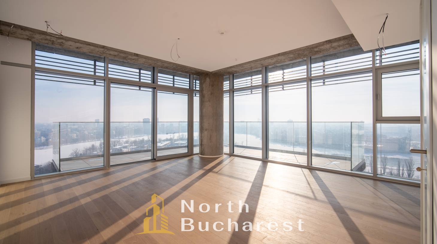 https://images.northbucharest.ro/KwWXwdYDXJYxTrrUVpsKhcbNHGjc_45_cVKqsUhg8j4/watermark:0.75:so:0:30:0.39/resize:fill:1460:816:1/gravity:ce/bG9jYWw6Ly8vZXN0YXRlL2xyL2Q2MmQ0OTFiLTk0MjEtNDIyZi05ZTQ2LTAyZWYzYWQyMjJiMS5qcGVn