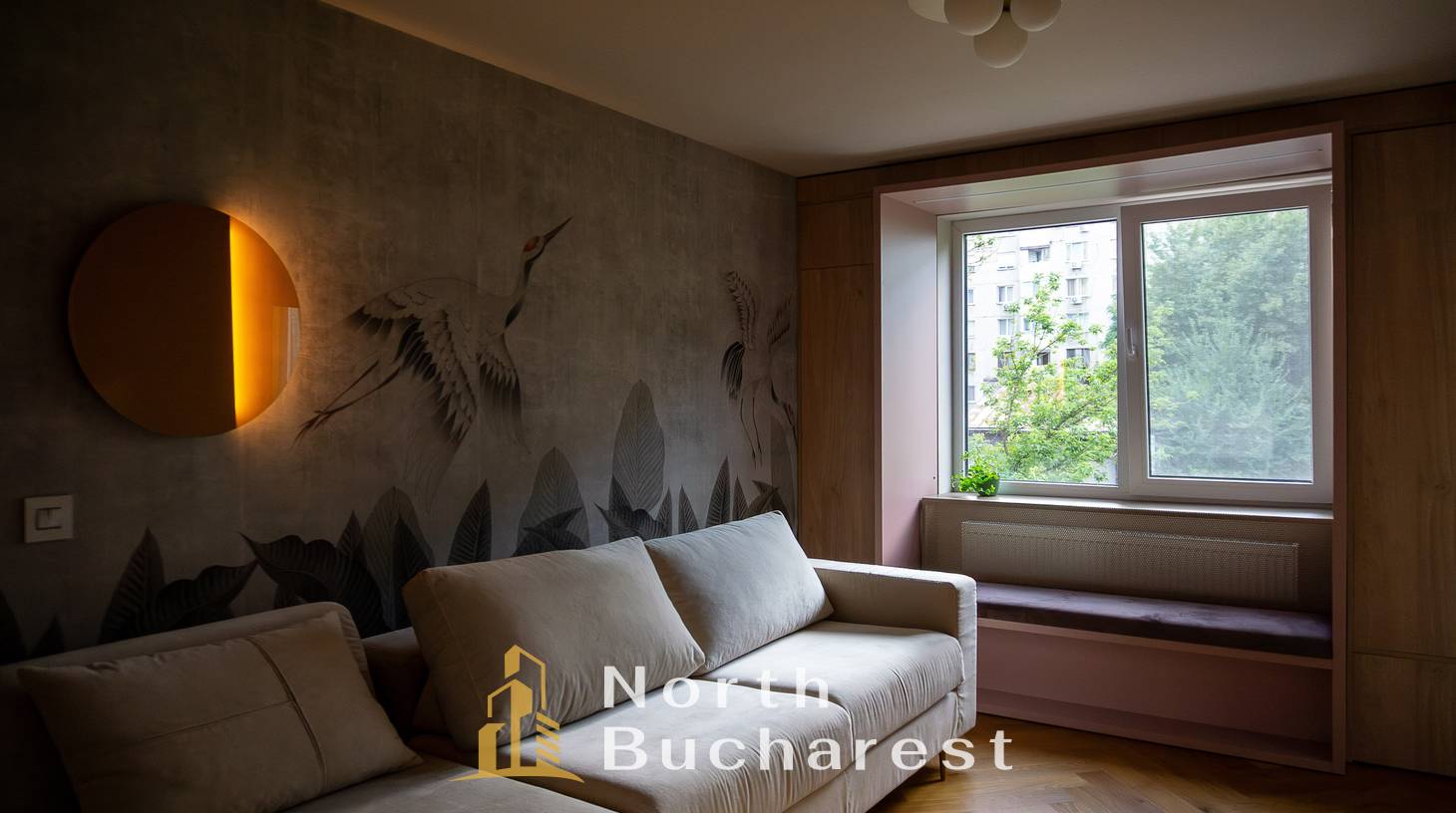 https://images.northbucharest.ro/LEA6wRaNJscUrBxPtdTaAf3Qmmtv5yteb2_F4PJLpwg/watermark:0.75:so:0:30:0.39/resize:fill:1460:816:1/gravity:ce/bG9jYWw6Ly8vZXN0YXRlL2xyL2FlZjY2MjllLTdlMTAtNDYzZi05MWI5LThlMmQxYzUyZDBkNy5qcGVn