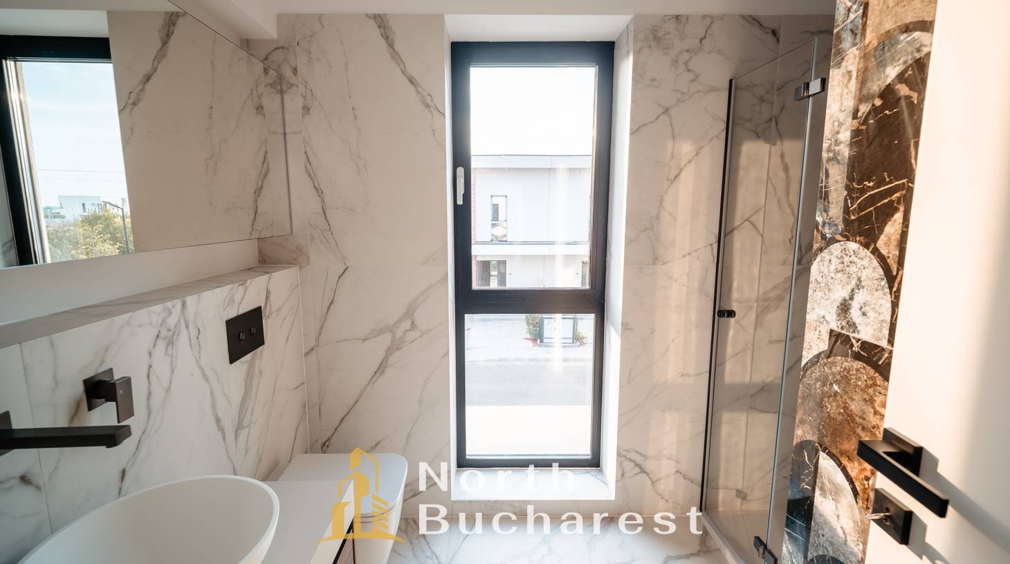 https://images.northbucharest.ro/MFJKoesBUwRpsrlGtEDXZ0JKPKBNrqwD45OrqK7nXEc/watermark:0.75:so:0:30:0.39/resize:fill:1460:816:1/gravity:ce/bG9jYWw6Ly8vZXN0YXRlL2xyL2QxMTVkOTIyLTgzZjUtNDFkNi1hMWI3LWEwOTUyZjJhYzE1NC5qcGVn