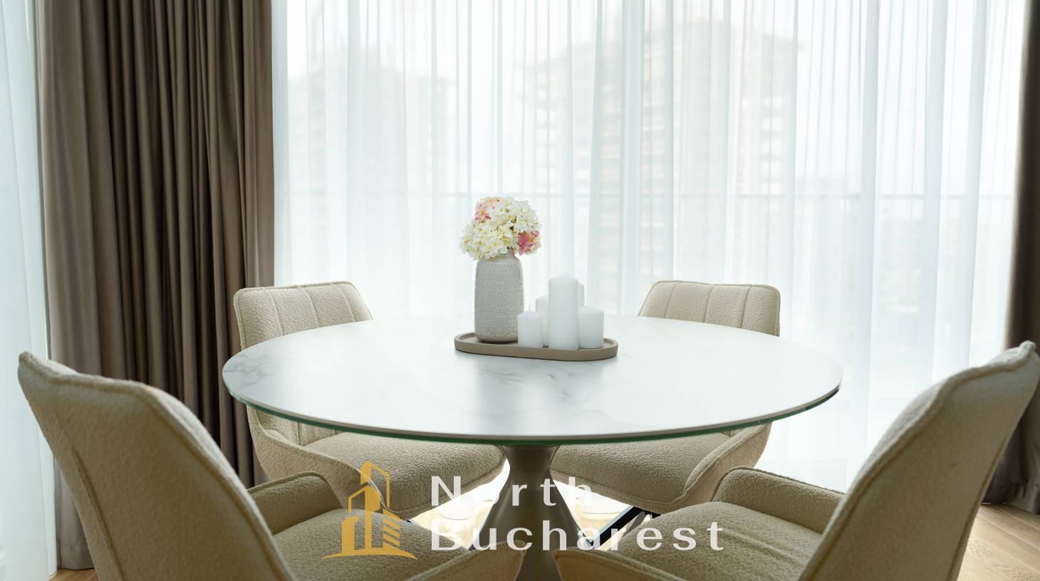 https://images.northbucharest.ro/N-wAokK0ETrZnIJYz_XYE1JIBZM-7He-Vqi5a1ihw6o/watermark:0.75:so:0:30:0.39/resize:fill:1460:816:1/gravity:ce/bG9jYWw6Ly8vZXN0YXRlL2xyLzgyZGVkM2JkLTJkMjYtNDU0OC04YTQzLTlhMGZiZjhlMDdlNi5qcGVn