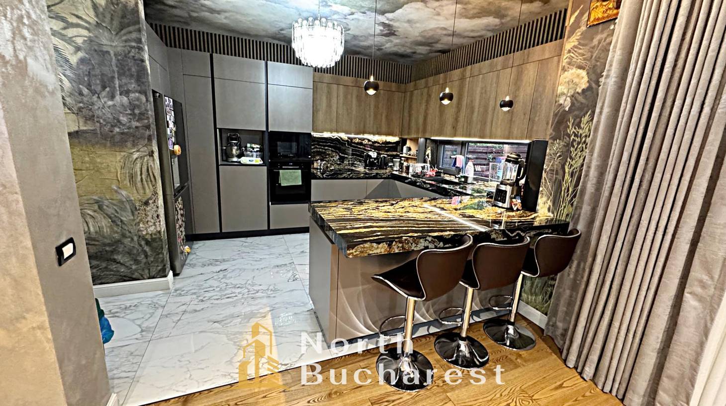 https://images.northbucharest.ro/N24LgsB1-IrqheEOuhpwpPddPLoESqJltSDEq8_CxFs/watermark:0.75:so:0:30:0.39/resize:fill:1460:816:1/gravity:ce/bG9jYWw6Ly8vZXN0YXRlL2xyLzY5NzA1YTQ3LTQyMjYtNGY5Yi05YmUwLTA5MjNhNGUxZTg3YS5qcGVn
