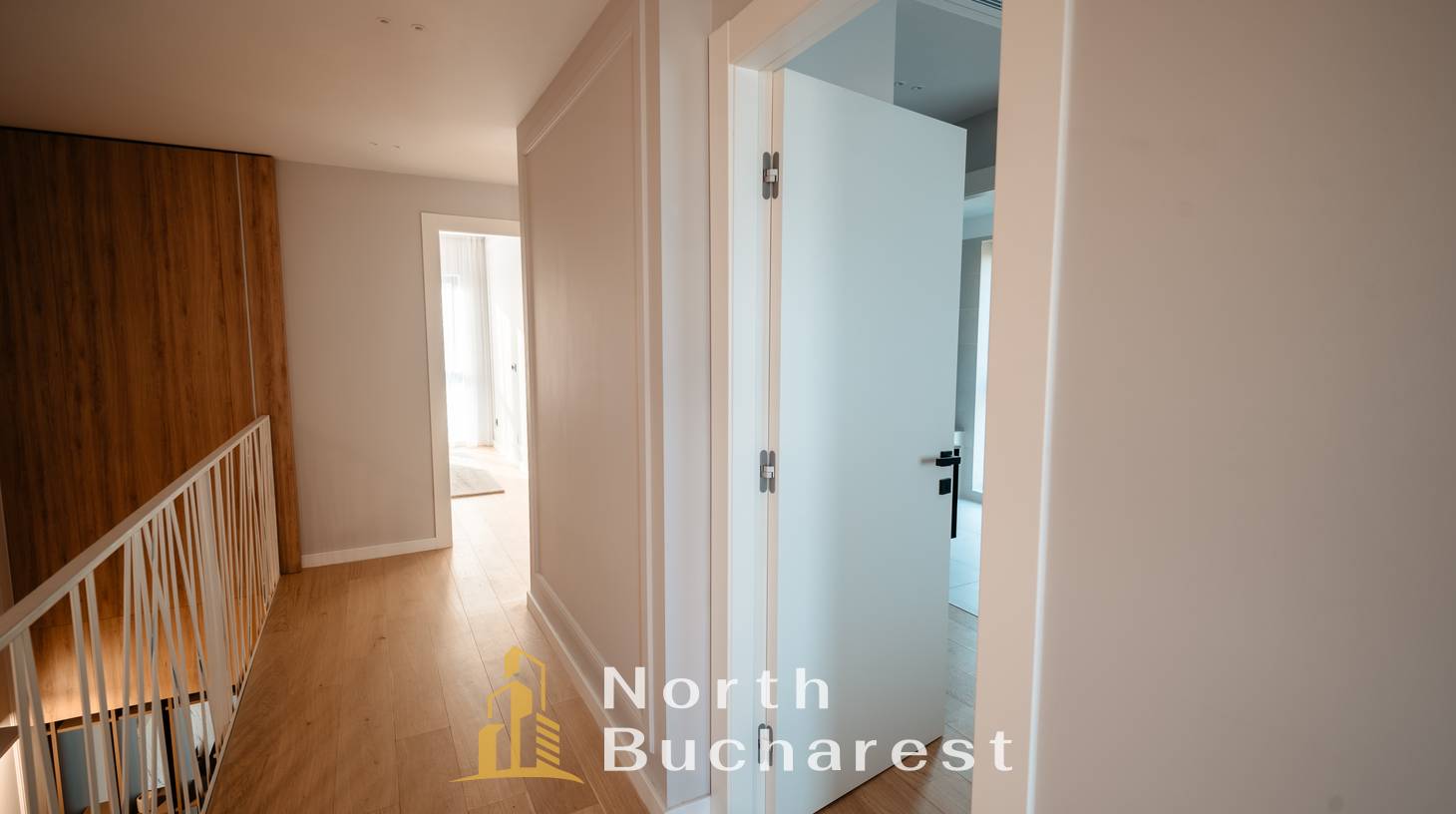 https://images.northbucharest.ro/N8iprr5MaJpMFVsT4D5U5GbXTchjfppElpTu11xIS18/watermark:0.75:so:0:30:0.39/resize:fill:1460:816:1/gravity:ce/bG9jYWw6Ly8vZXN0YXRlL2xyLzA1NzhlMDQyLTE5YmMtNGMzYy05NzM0LWNlZjliZjU1OWQ5ZC5qcGVn