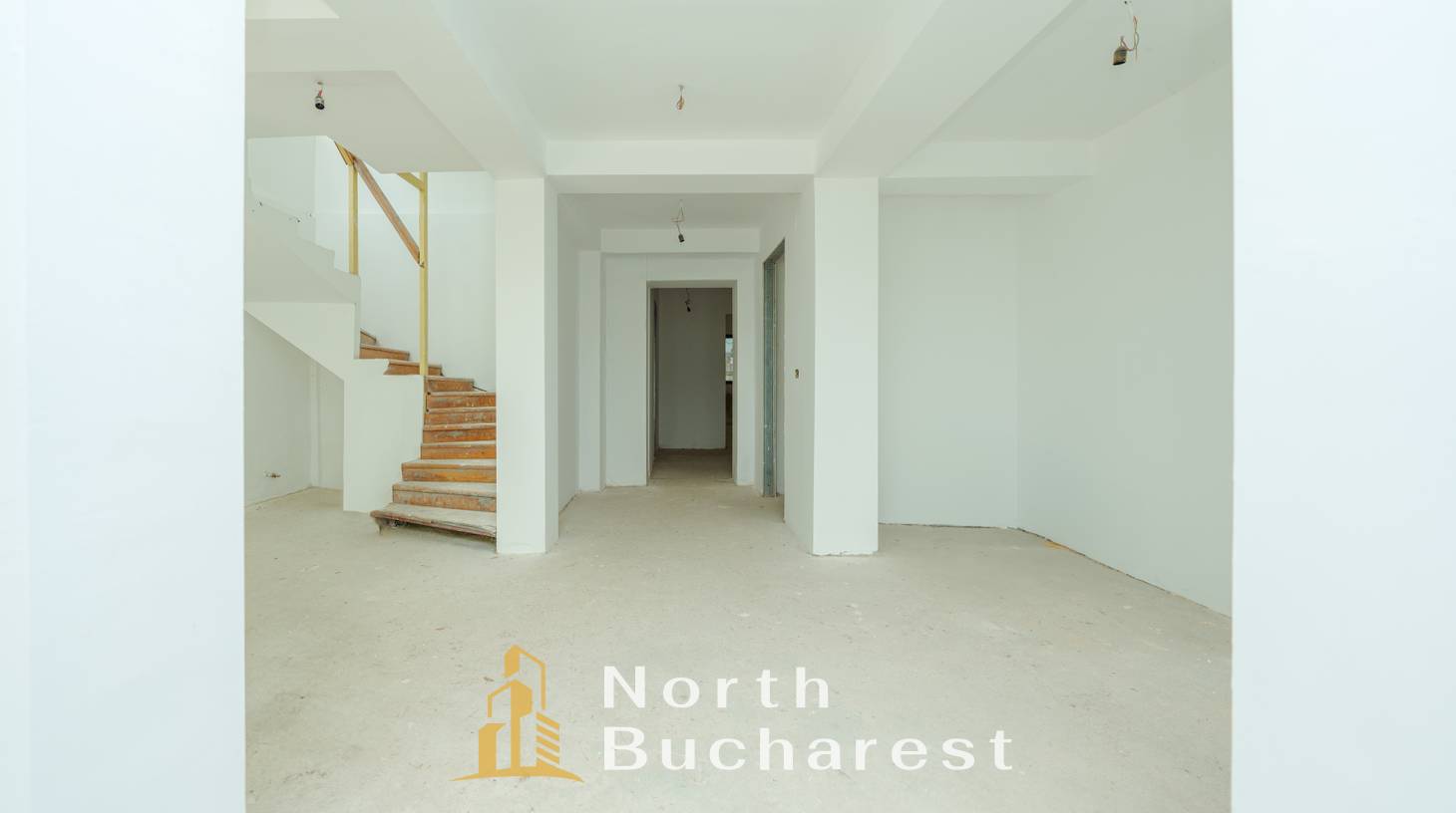 https://images.northbucharest.ro/OomtFE8J4V0e_kXJwmeAfk4SlbAtykwlboYLKzBU7_o/watermark:0.75:so:0:30:0.39/resize:fill:1460:816:1/gravity:ce/bG9jYWw6Ly8vZXN0YXRlL2xyL2IzZjgyMjUwLThiMGEtNGZlZC05NjNiLTc3YTQyNzhjYmNjYi5qcGVn