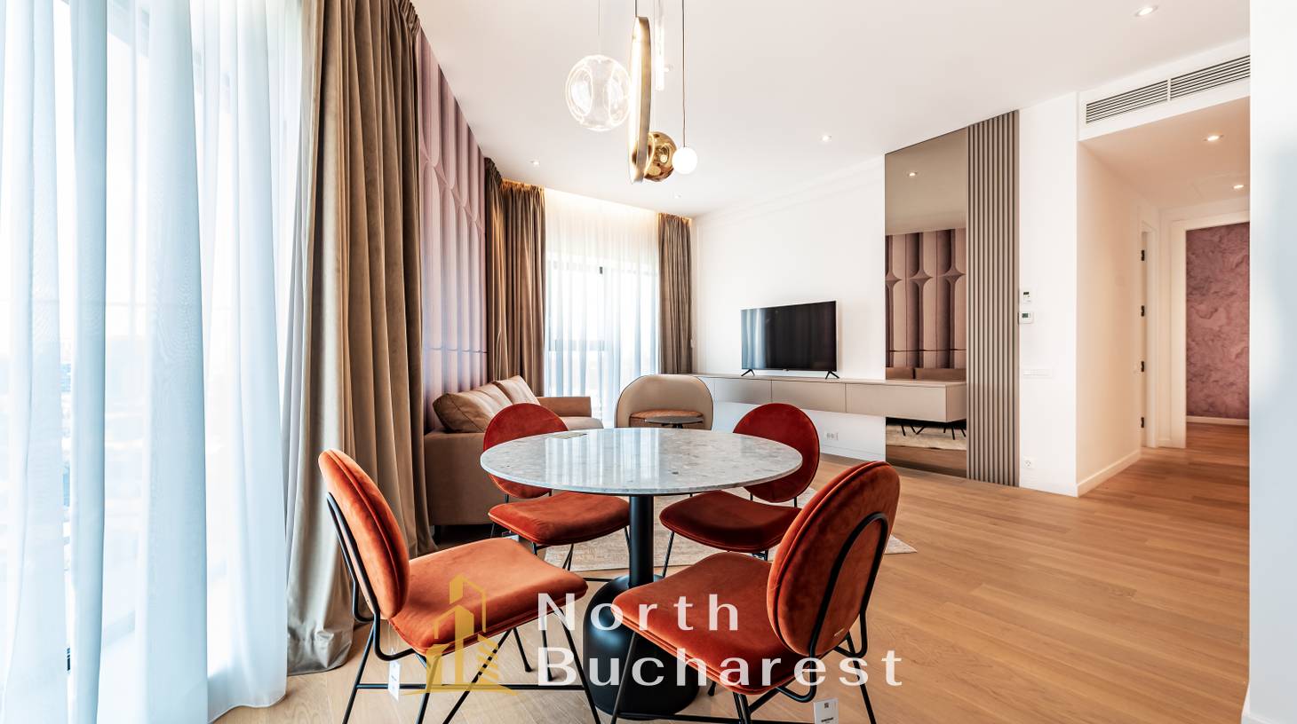 https://images.northbucharest.ro/Oq1xPk3Fi4E-gn9t3vl7gQYLtJHG4ZfzGKS-W0dYqQc/watermark:0.75:so:0:30:0.39/resize:fill:1460:816:1/gravity:ce/bG9jYWw6Ly8vZXN0YXRlL2xyLzcyZDUzNDlhLWUyYTktNDNjNi04OTMyLWRhOWRkZTU1OTEzYy5qcGVn