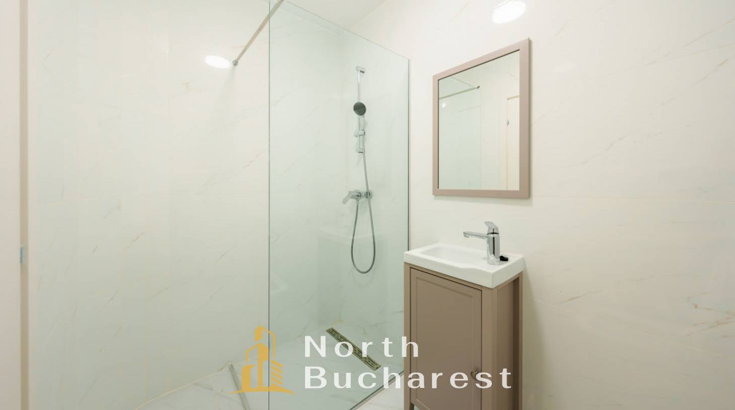 https://images.northbucharest.ro/P6hOiKfMJ1SQFXdxmb9f1NnL0k-ZRfqHL53AtLnxT90/watermark:0.75:so:0:30:0.39/resize:fill:1460:816:1/gravity:ce/bG9jYWw6Ly8vZXN0YXRlL2xyL3BqY3NtbmIxbGZjOG5uOC0yMjFfOC5qcGc