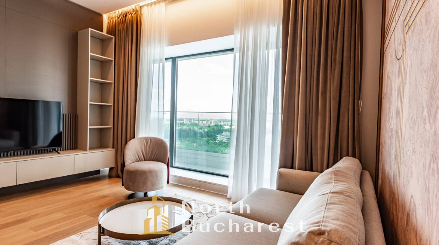 https://images.northbucharest.ro/PfAONq2OUf2SoNiGvq_3Jv_F4YUQFnTCIobvk1BUnCg/watermark:0.75:so:0:30:0.39/resize:fill:1460:816:1/gravity:ce/bG9jYWw6Ly8vZXN0YXRlL2xyLzI0OTYwYWU3LWY2ODAtNDcxYy05ODhiLTVlZmU3YjdmZDdhYy5qcGVn