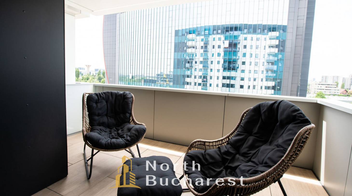 https://images.northbucharest.ro/Ppnbe4D86d7EMKDzK4VAoRuJlvY_1s8iheYE_RVdO14/watermark:0.75:so:0:30:0.39/resize:fill:1460:816:1/gravity:ce/bG9jYWw6Ly8vZXN0YXRlL2xyL2RsZ3pwMDd1cmVlM3c1ei01NThfMS5qcGc