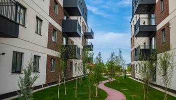https://images.northbucharest.ro/QJ8HYC_lcVc-PboC61i0XT5Z2gLblB3VAHpDDGSoIe0/resize:fill:350:198:1/gravity:ce/bG9jYWw6Ly8vZXN0YXRlL2xyL2QwZmRiZGViLWY2MTgtNGI0Yi1iODY2LWExNzRiZGE4ZWZkMy5qcGVn