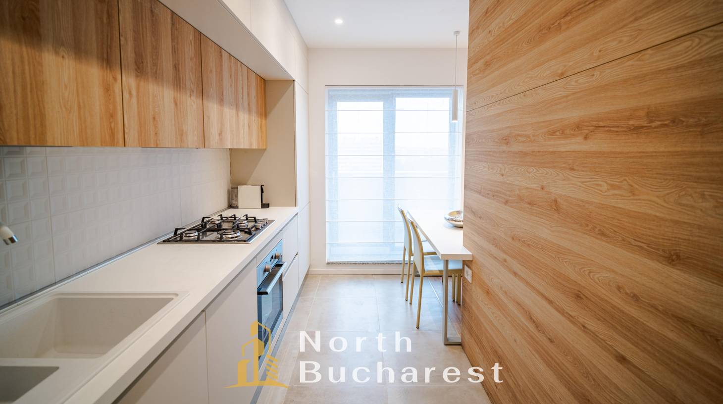 https://images.northbucharest.ro/QQLz8ienm3D60KCyNKEMZPy2Raeczst5USVNuZ9RZlw/watermark:0.75:so:0:30:0.39/resize:fill:1460:816:1/gravity:ce/bG9jYWw6Ly8vZXN0YXRlL2xyLzJmYWI1YWM1LWJmMGMtNGI4Yy1iYTBkLWU2MjI4NzdlMGYzMS5qcGVn