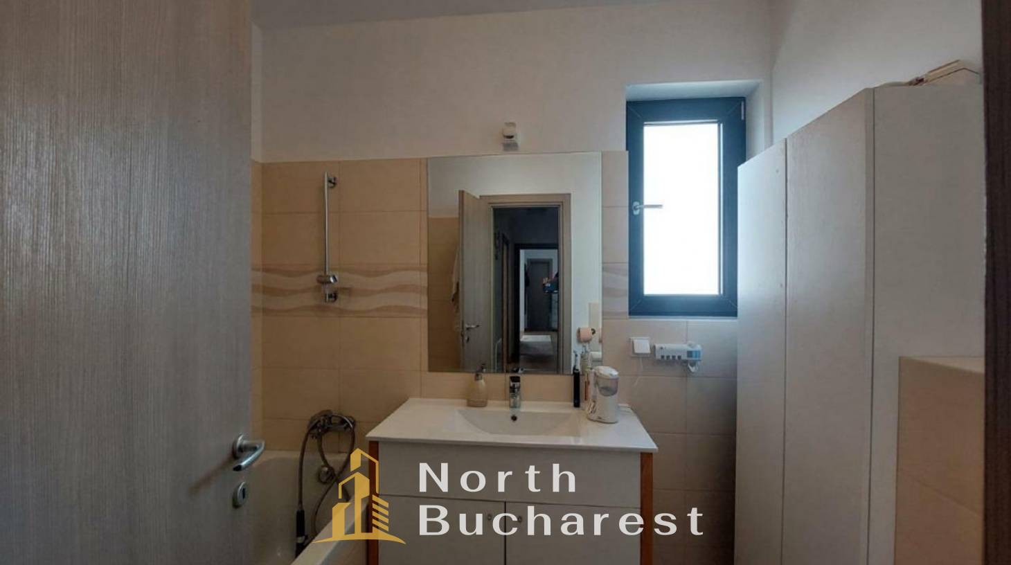 https://images.northbucharest.ro/QSCrCIl4I8zw5i0yMbsYPRgZRPqdL9wIPzJqwsjK3Tc/watermark:0.75:so:0:30:0.39/resize:fill:1460:816:1/gravity:ce/bG9jYWw6Ly8vZXN0YXRlL2xyL3ZqeDI5aDl1ZGZra25iay03NjRfNC5qcGc