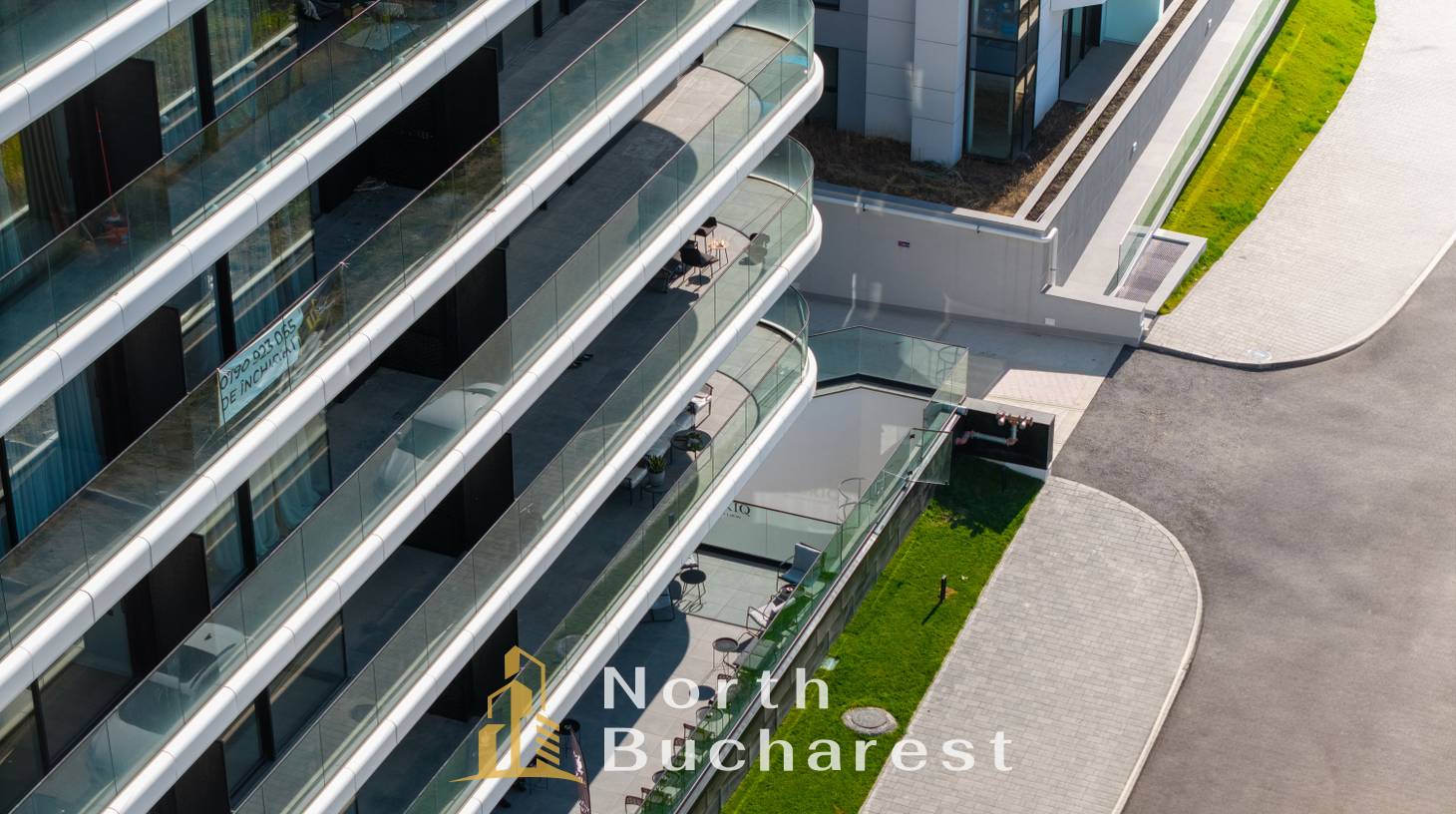https://images.northbucharest.ro/R2fgyPWukBscIcDs_IzCSTWVUOiPhOz3rlJLVTfigpU/watermark:0.75:so:0:30:0.39/resize:fill:1460:816:1/gravity:ce/bG9jYWw6Ly8vZXN0YXRlL2xyLzQ5MmYwMmYyLTIxOTUtNDc1NS1iOWZiLTc3OGQxMzc5N2JhYy5qcGVn