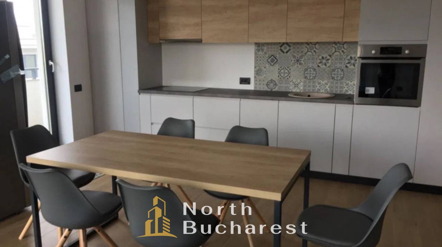 https://images.northbucharest.ro/RUmLIrrjhj7f6xJXUyOBK9EtbcBhGVUdCSm5E14IWHU/watermark:0.75:so:0:30:0.39/resize:fill:1460:816:1/gravity:ce/bG9jYWw6Ly8vZXN0YXRlL2xyL3I5YXJ0Y2lmM2ppeGx3NS01MzdfNi5qcGc