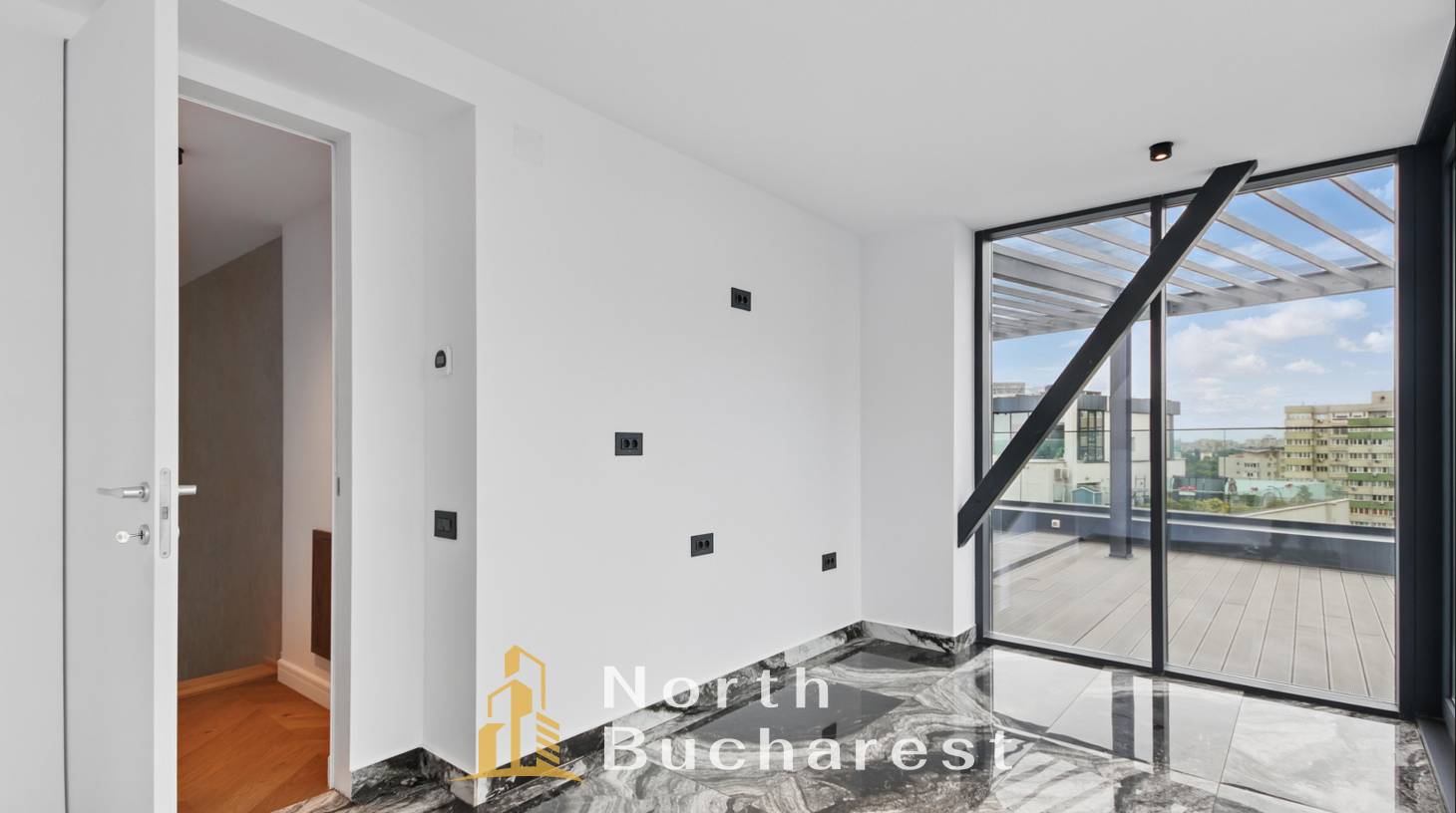 https://images.northbucharest.ro/S8pz7dBevttdn2_MyW1BP-vimO8bM5z3VAr8bVuZSmU/watermark:0.75:so:0:30:0.39/resize:fill:1460:816:1/gravity:ce/bG9jYWw6Ly8vZXN0YXRlL2xyLzI0ODAxMjBjLTk0YjItNGM4Yi1iMzFkLTY2MmE5Y2E2NjM0MC5qcGVn