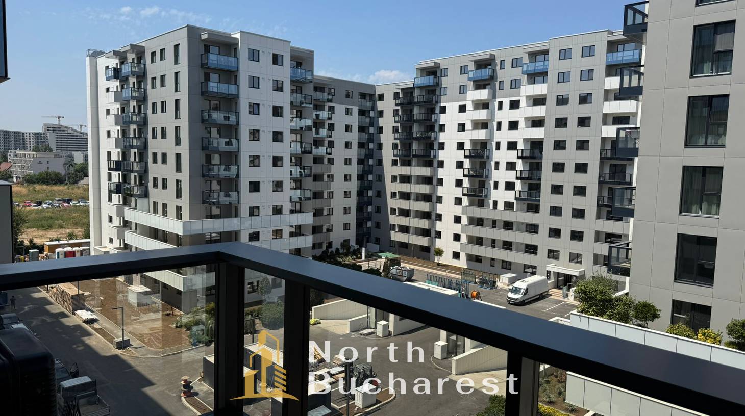 https://images.northbucharest.ro/SKFEr6AiblkPFojej40KPrQIeEXWIjcMPj0IG9z39KQ/watermark:0.75:so:0:30:0.39/resize:fill:1460:816:1/gravity:ce/bG9jYWw6Ly8vZXN0YXRlL2xyLzFkYjMxYTFlLTlmZWQtNGExMS1hZTZmLTQyYTRhZDc0NWYxMS5qcGVn