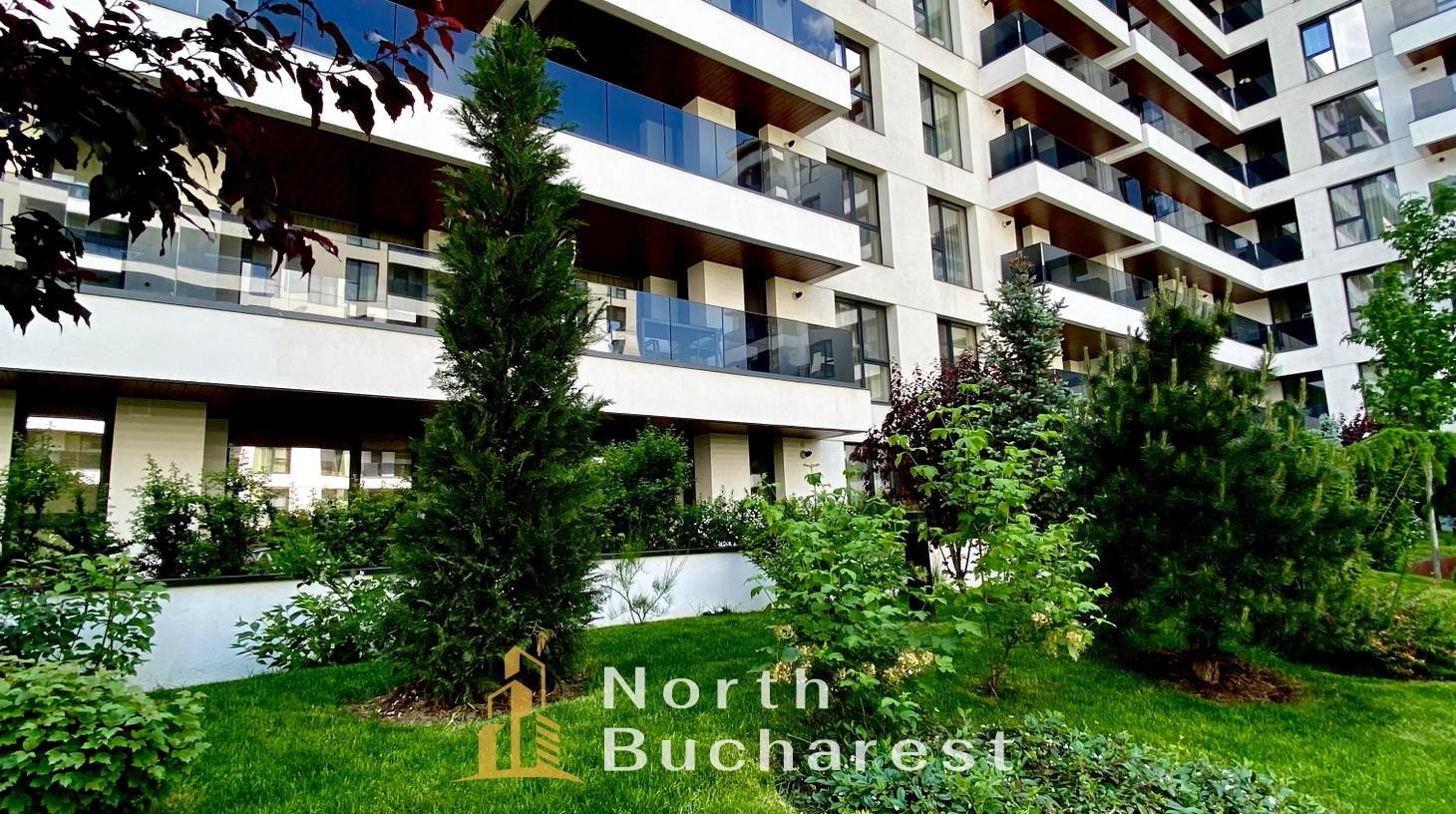 https://images.northbucharest.ro/SYEC37XdybD7SB9nxsgjsylkO9MPZBnxM9Twy313SHI/watermark:0.75:so:0:30:0.39/resize:fill:1460:816:1/gravity:ce/bG9jYWw6Ly8vZXN0YXRlL2xyLzVmYmQ4NjdjLTM0ZDYtNDk2OS1iY2E1LTA2ZDZmNzM2NTRkYy5qcGVn