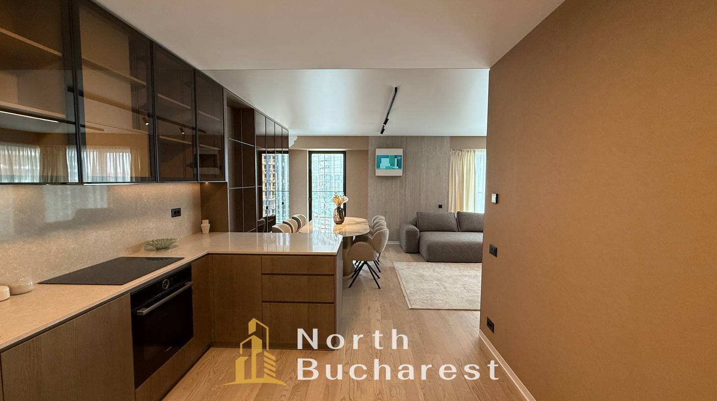 https://images.northbucharest.ro/T0q-SpigQKKT3aEBrmTDbZ3RteGnmIPfbpMgAVePY-k/watermark:0.75:so:0:30:0.39/resize:fill:1460:816:1/gravity:ce/bG9jYWw6Ly8vZXN0YXRlL2xyLzg0OTE2YzgxLTlhOTctNDBlMS05NzE5LTNlZTg1MWU3YTkzZC5qcGVn